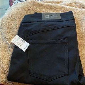 Never worn